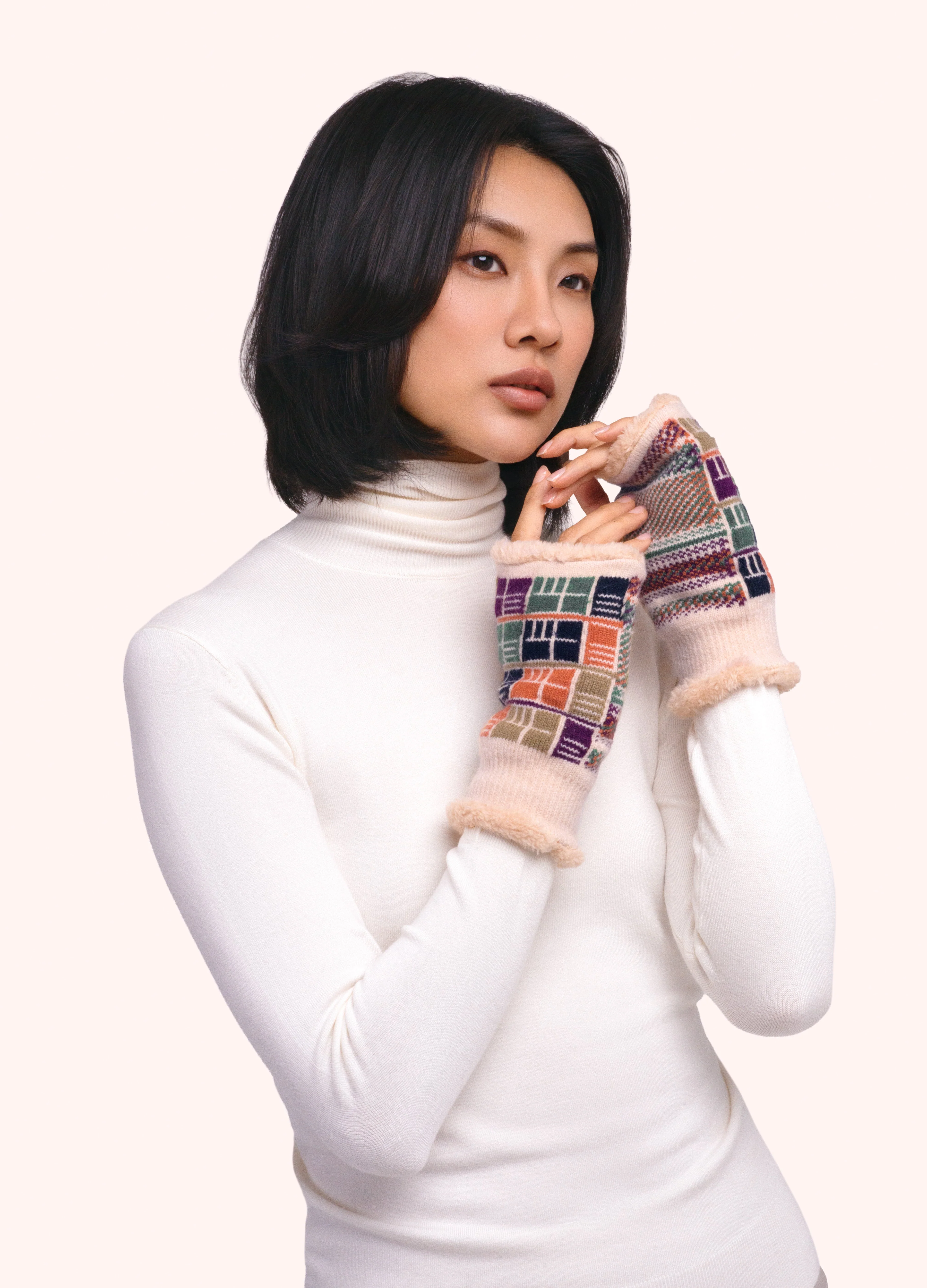 *AW26* Dani Wrist Warmers, Damson Mix - Image 2