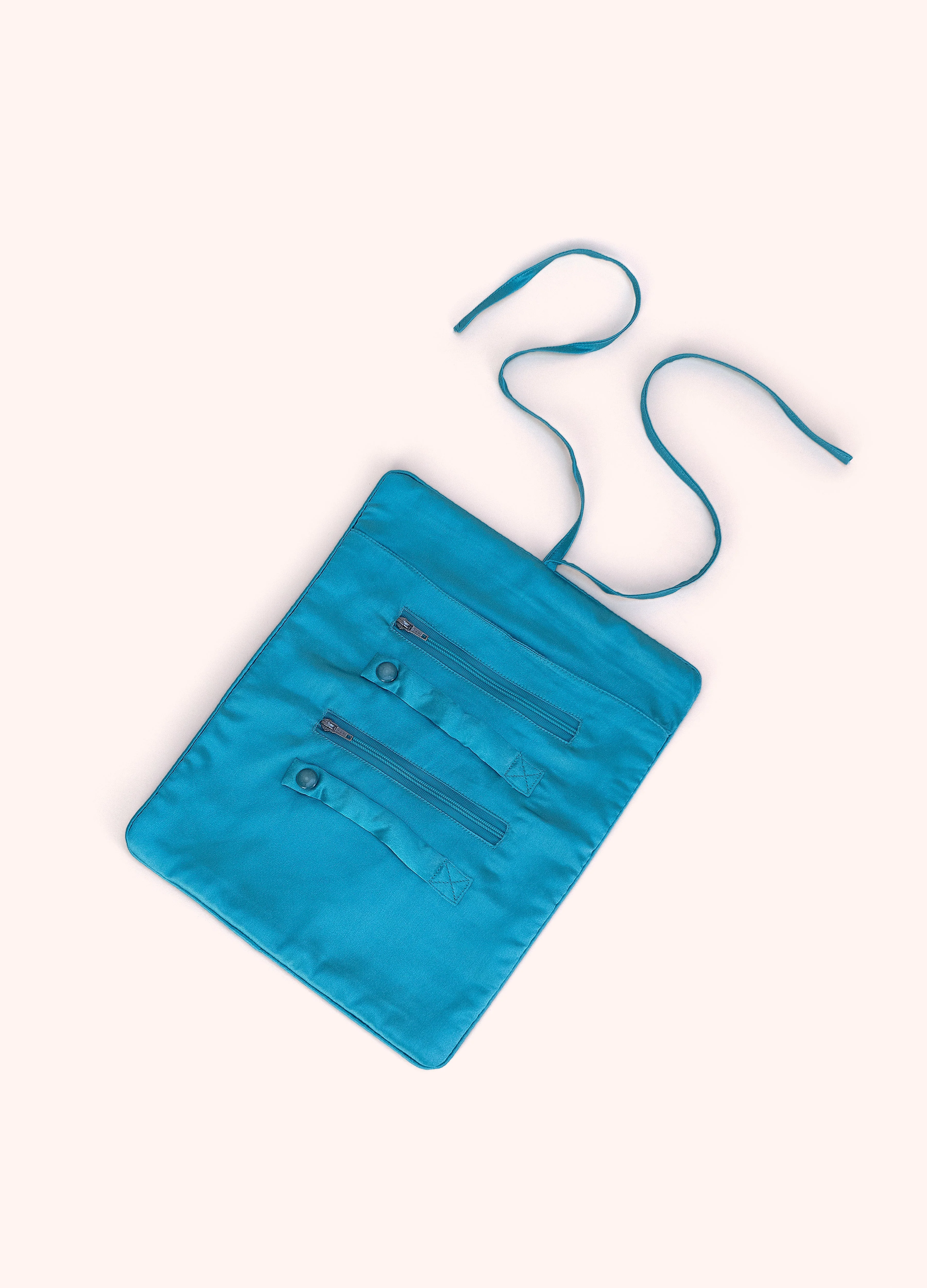 *AW26* Jewellery Roll - Iris - Image 2