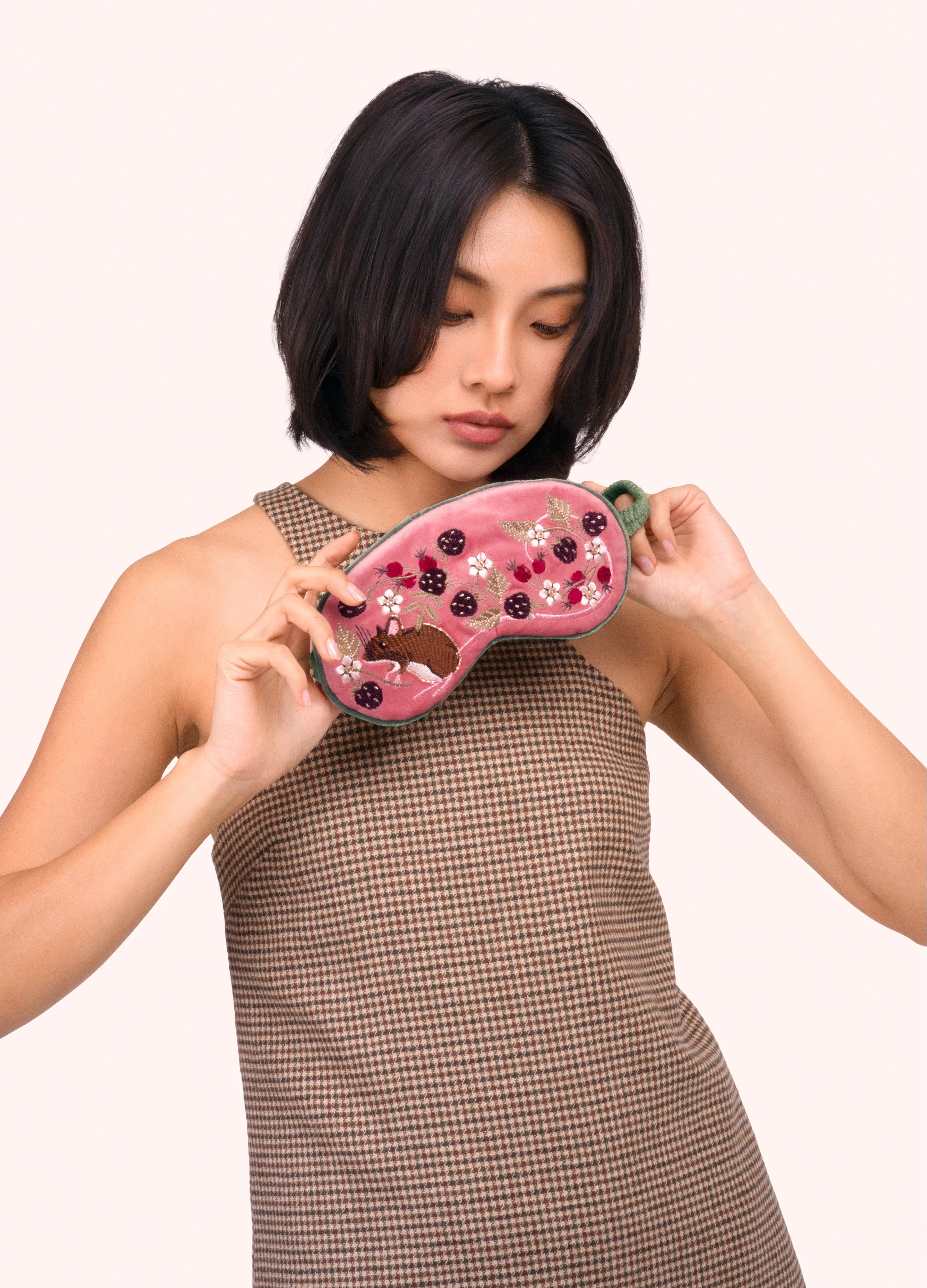 *AW26* Velvet Eyemask - Mouse - Image 2