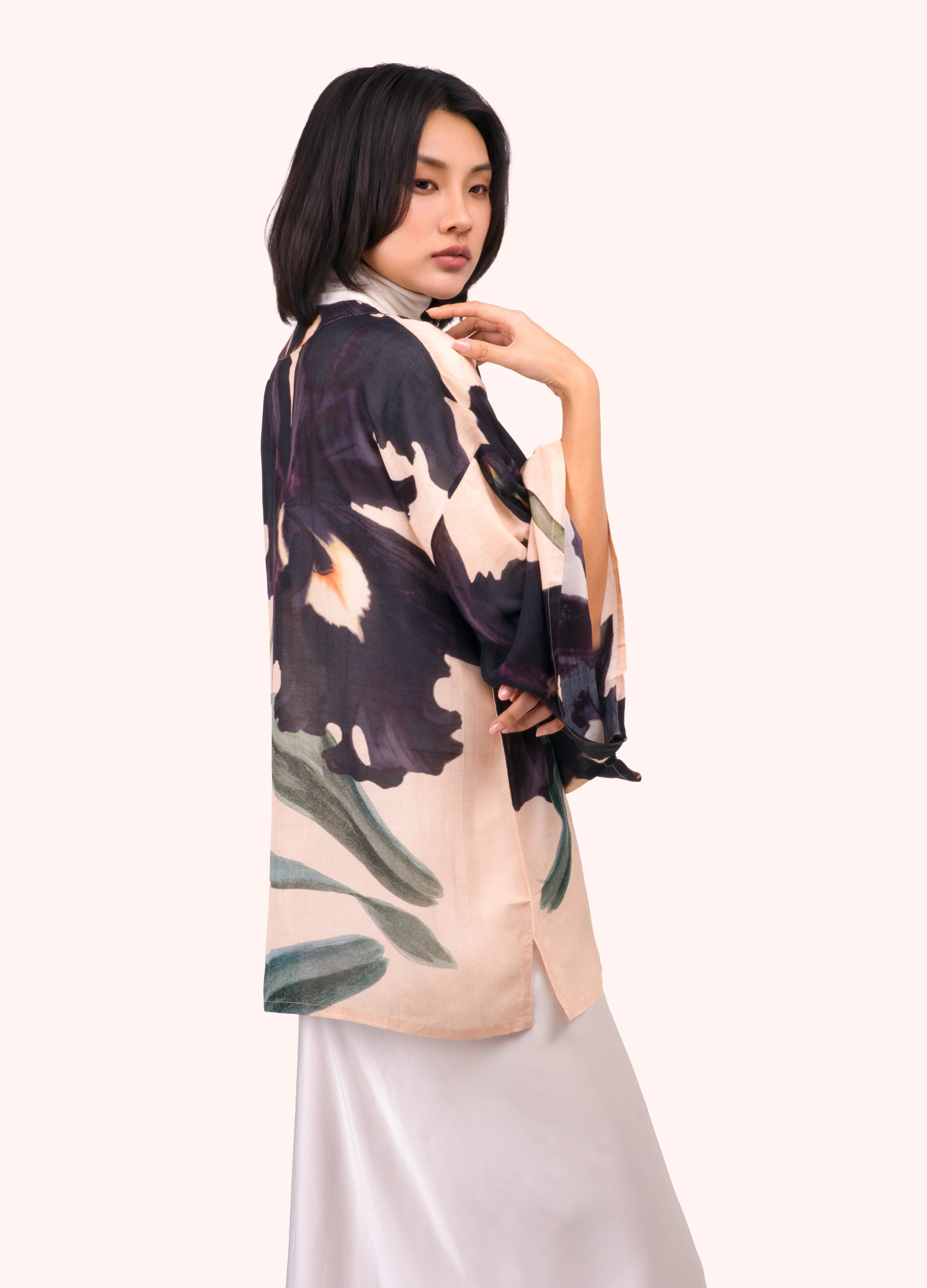 *AW26* Midnight Orchid Short Kimono Jacket - Image 3