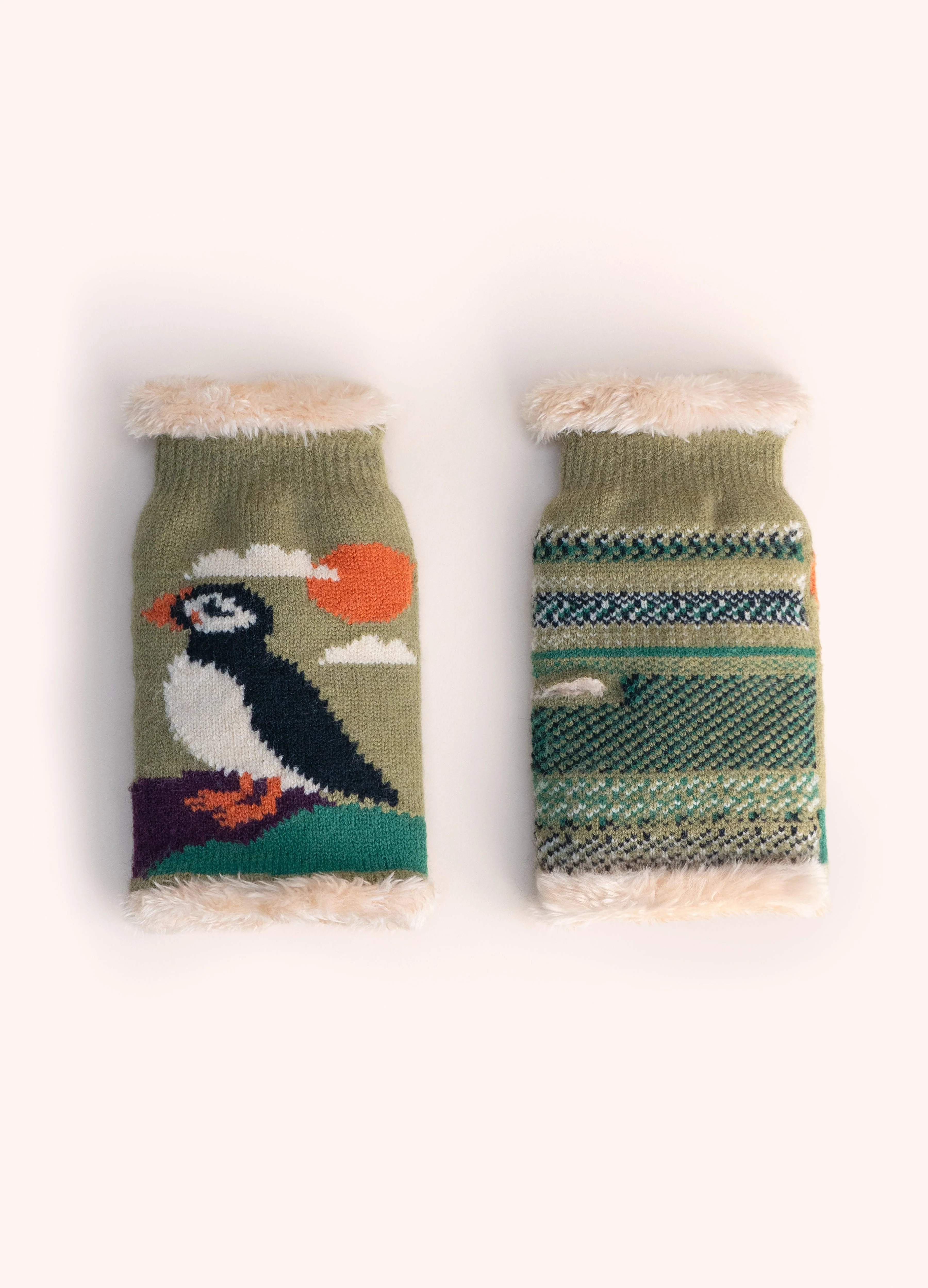 *AW26* Puffin Wrist Warmers, Moss