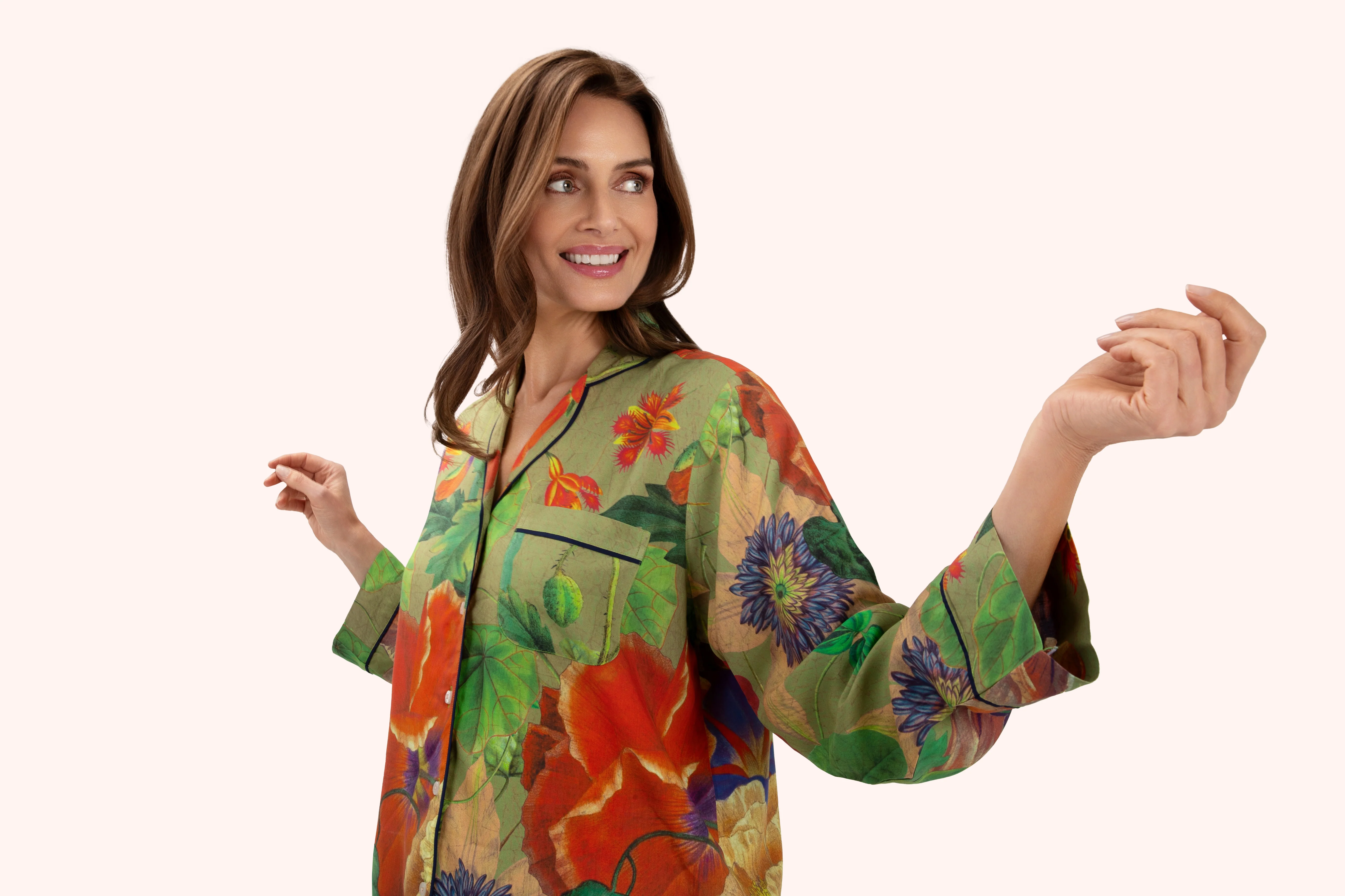 Supersoft Botanical Bouquet Sage Pyjamas - Small - Image 5