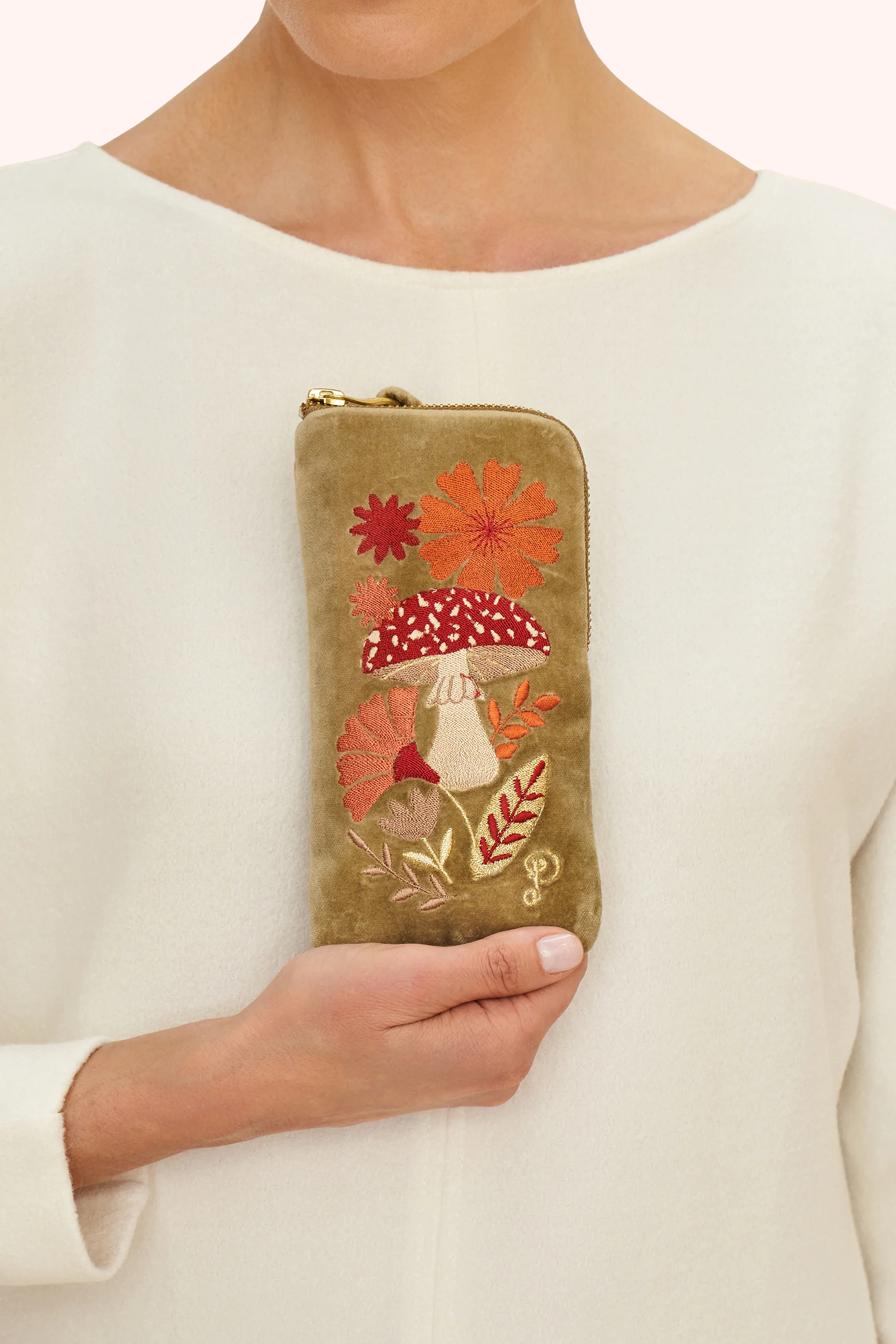 Velvet Glasses Pouch - Tranquil Toadstool, Sage - Image 2